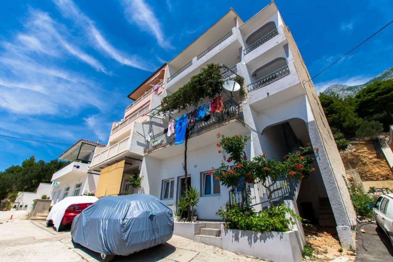 Apartments Ella Makarska Exterior photo